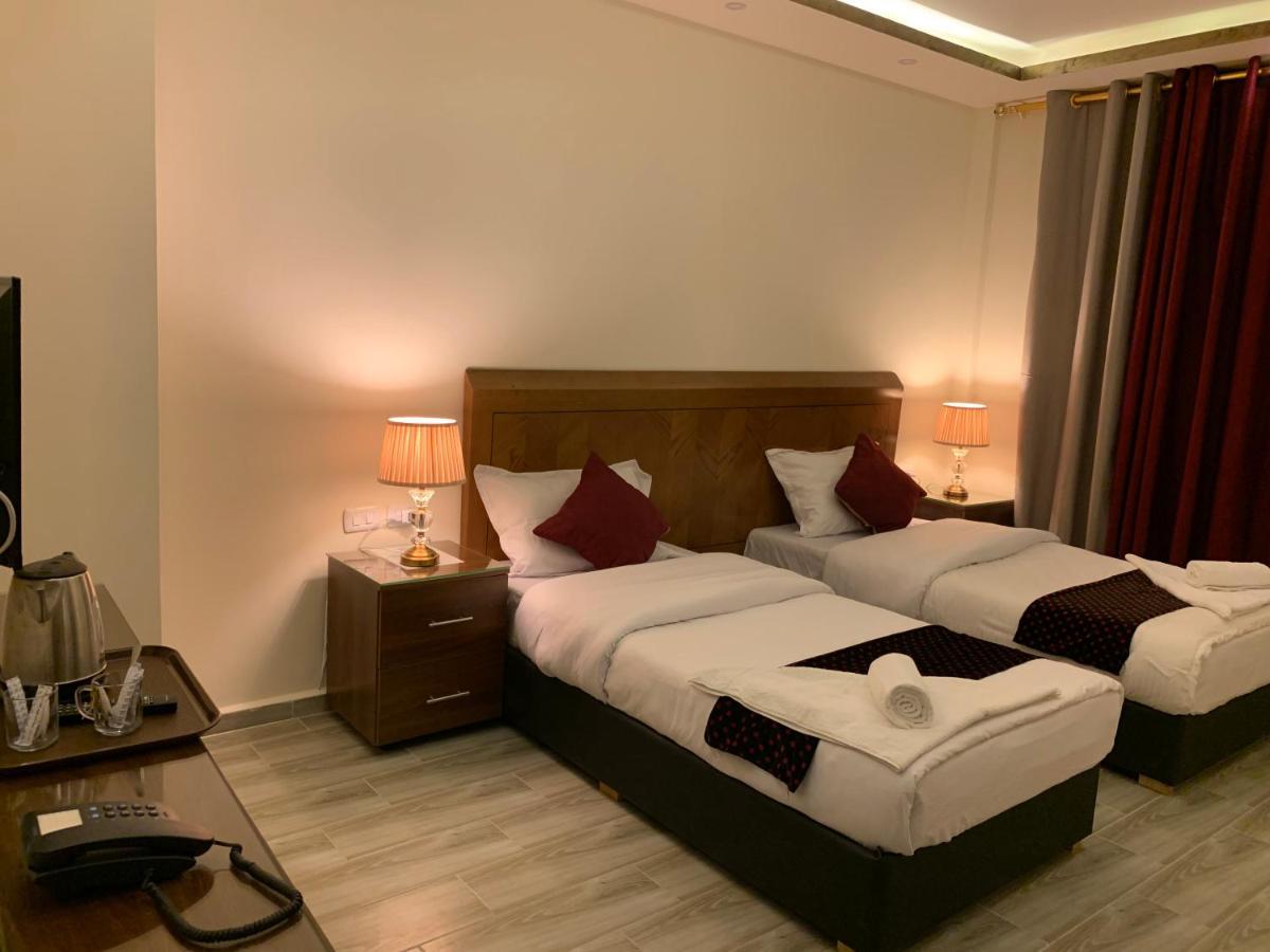 Petra Sky Hotel Wadi Musa Buitenkant foto